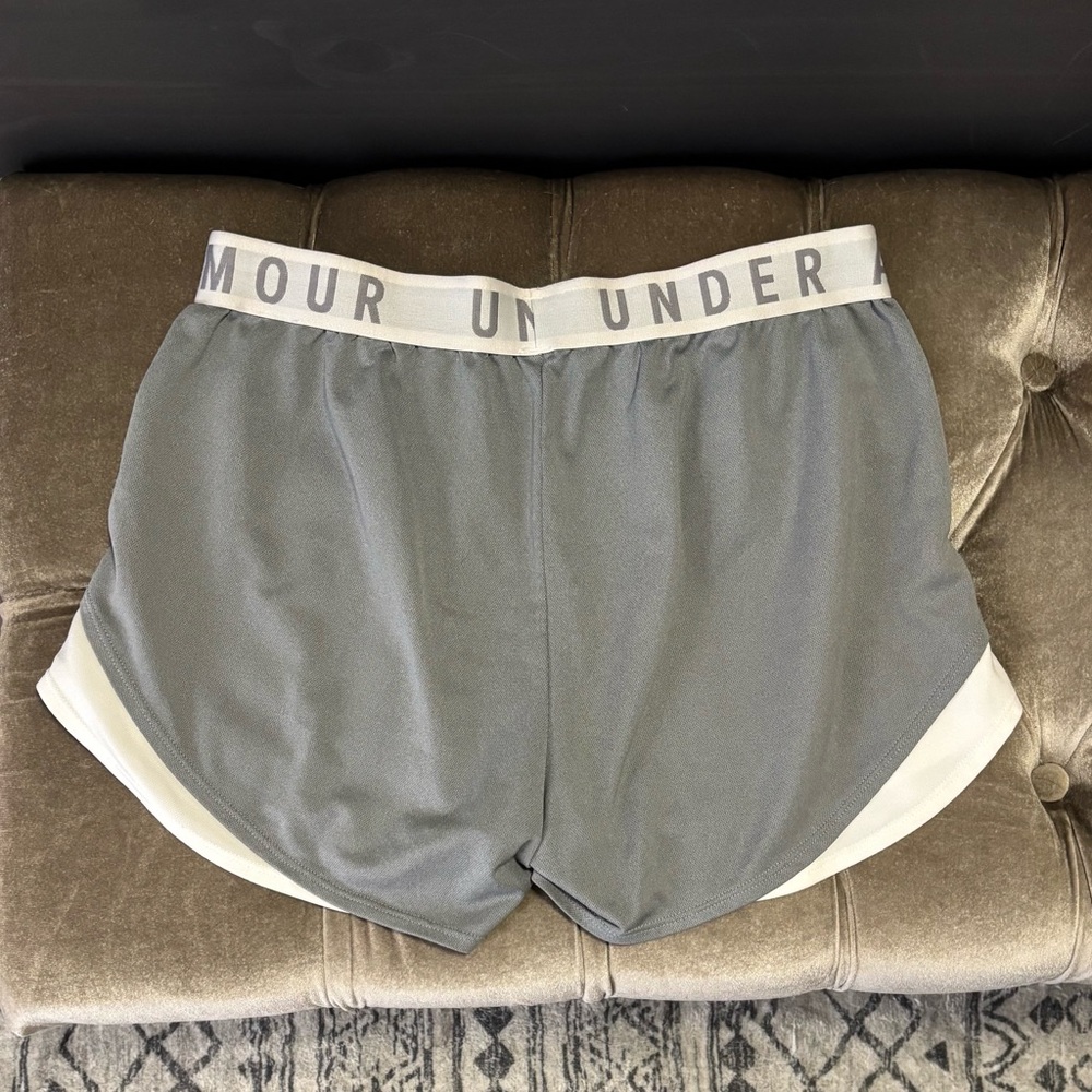 4 pairs Under Armour shorts - Picture 7 of 8